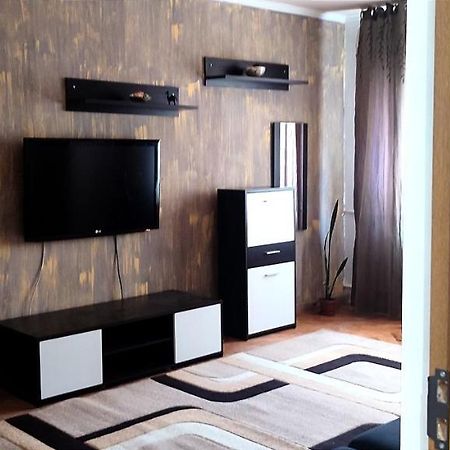 Appartement Lora'S House à Oradea Extérieur photo