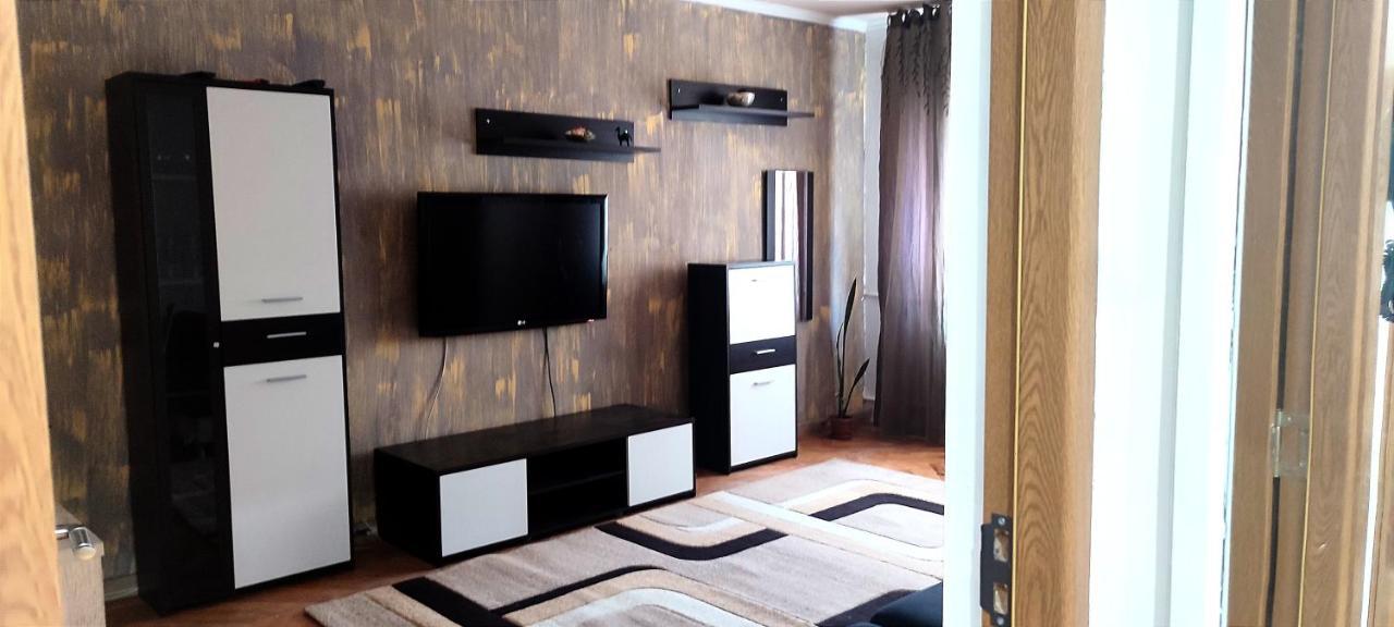 Appartement Lora'S House à Oradea Extérieur photo